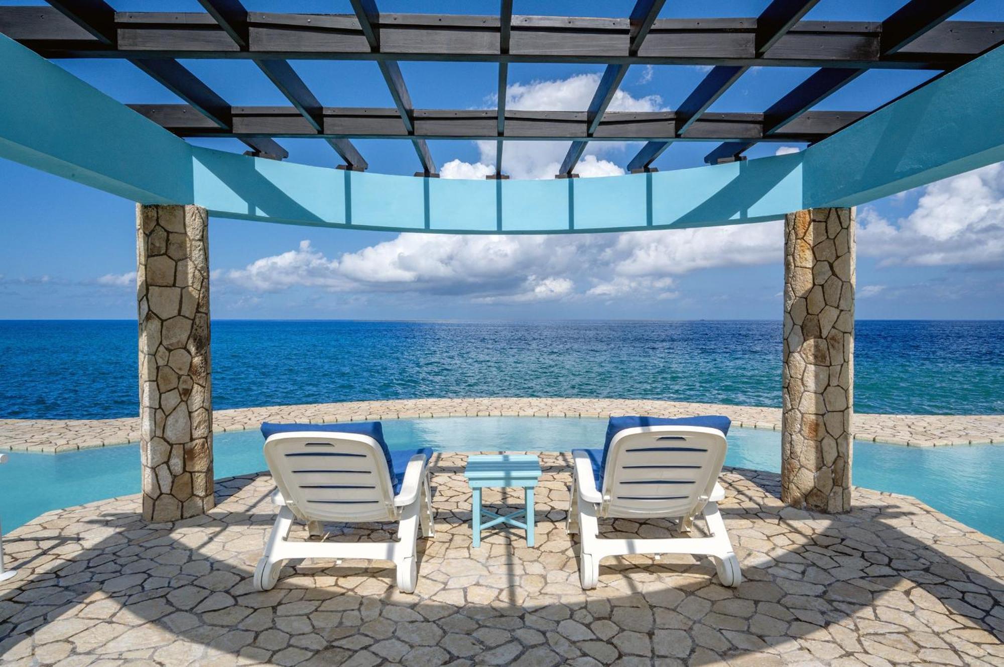 Ocean Cliff Hotel Negril Limited - Adults Only Exteriér fotografie