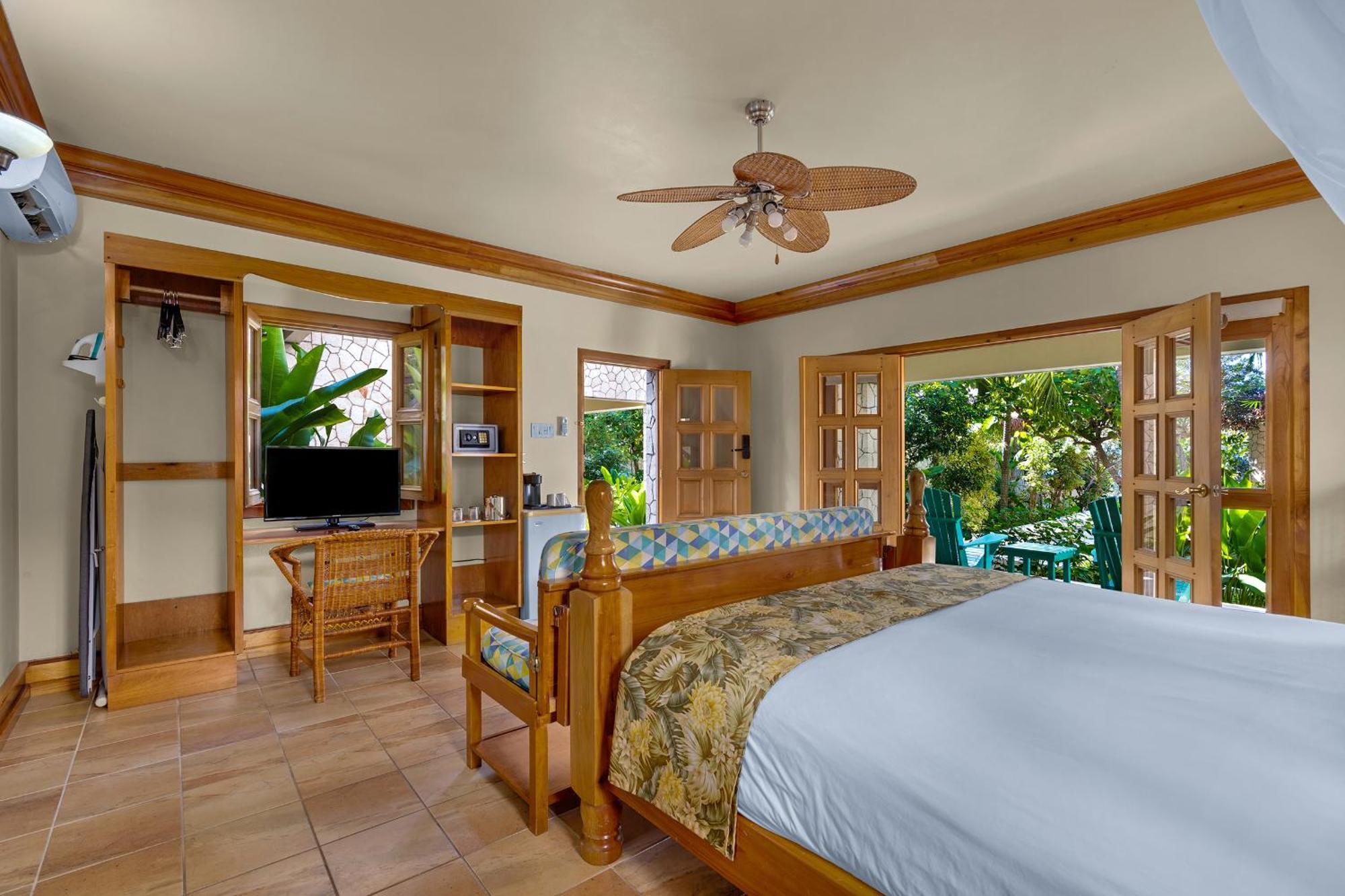 Ocean Cliff Hotel Negril Limited - Adults Only Exteriér fotografie